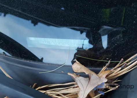 2018 Nissan Altima 2.5 Sv z USA, uszkodzony, nr VIN 1N4AL3APXJC192154